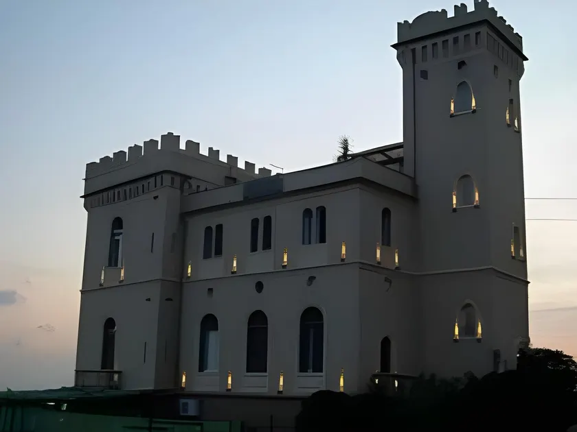 Hotel Castello Miramare - Image 1