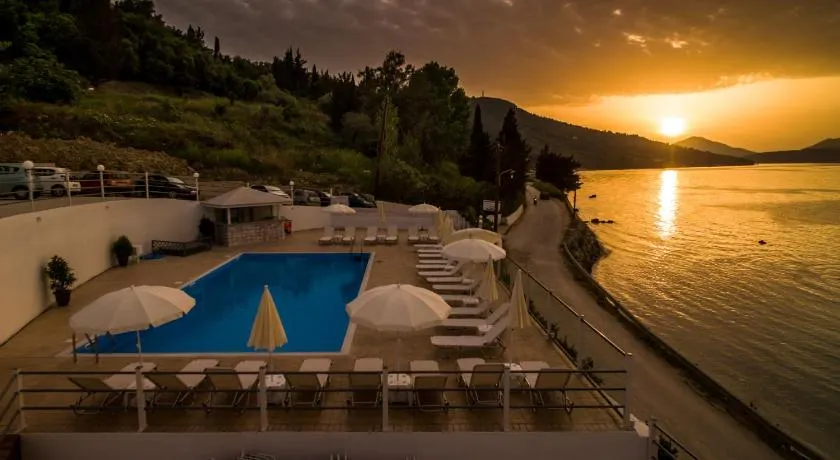 Golden Sunset - Image 1