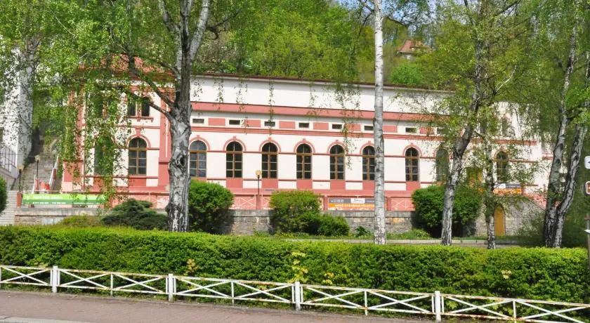 Hotel Děčín Na Skřivánce - Image 1