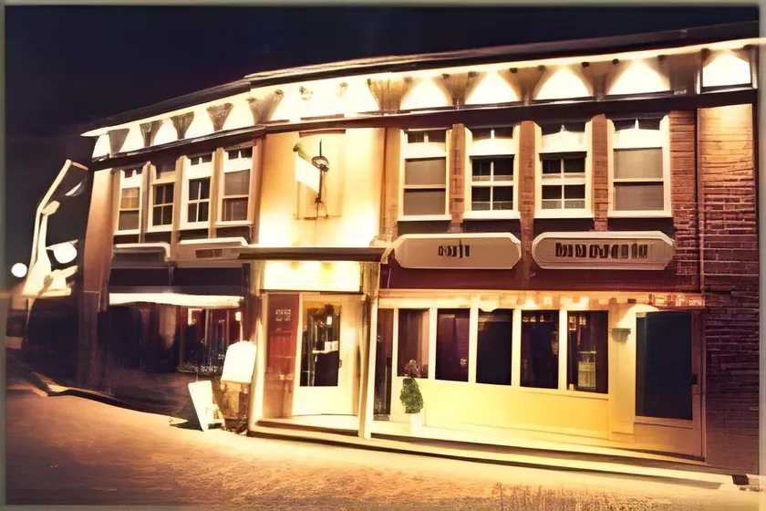 Hotel Cafe Restaurant Van Den Hogen - Image 1