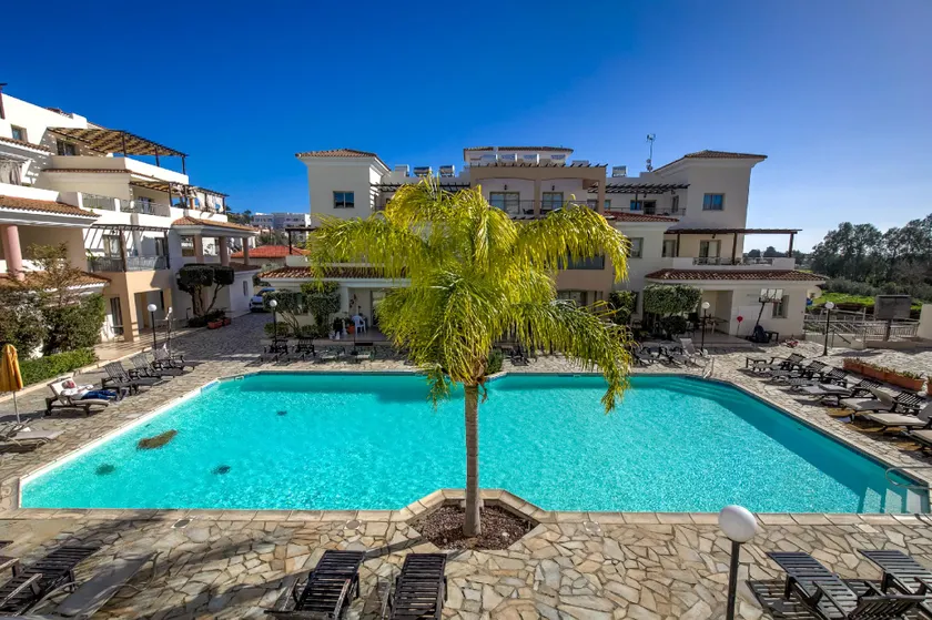 Oracle Exclusive Resort 2bdr Apartment by VICHY Holidays - Image 1