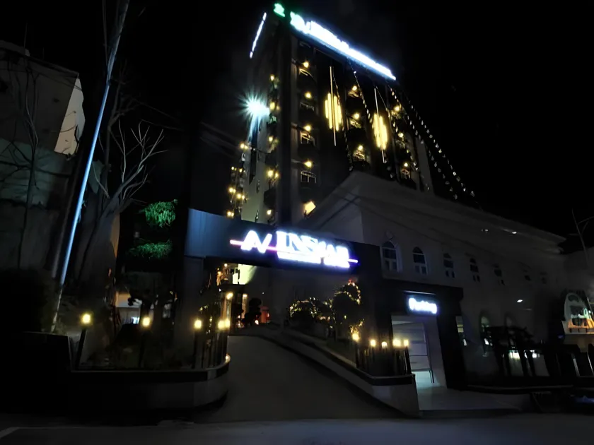 Instar Yangsan Hotel - Image 1