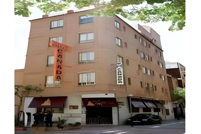 Hotel Canada - Image 1