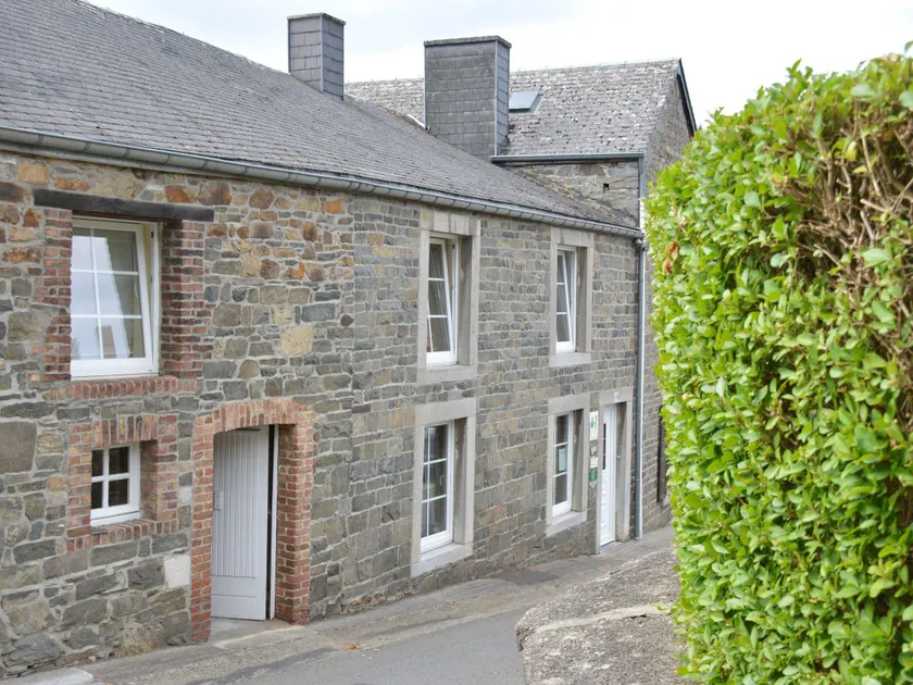 Vintage Holiday Home in Vencimont with Terrace - Image 1