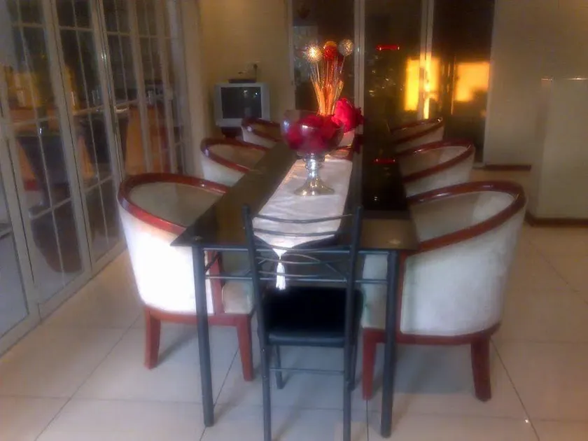 Comfort Palace Guest House Kasane - Image 1