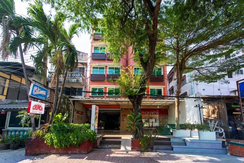 BB House Rambuttri 1 - Image 1