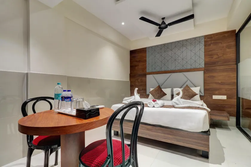 New Parimeet Residency - Image 1