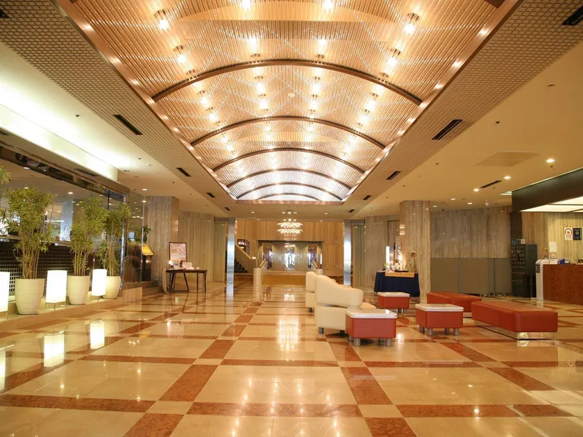 Osaka Garden Palace Hotel - Image 1