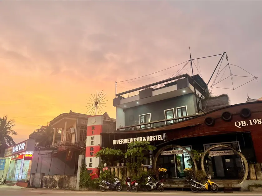 Riverview homestay - Image 1