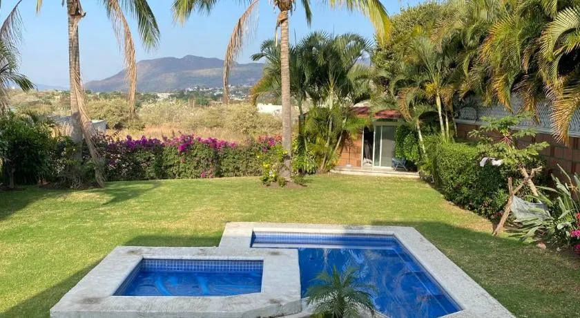 Casa de las Palmeras Lomas de Cocoyoc - Image 1