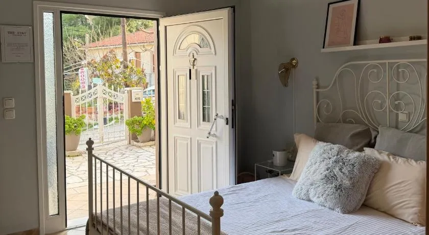 The Stay - Image 1