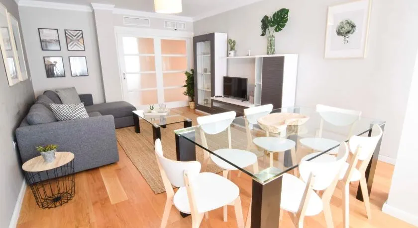 Cremades Duke Apartment - Image 1