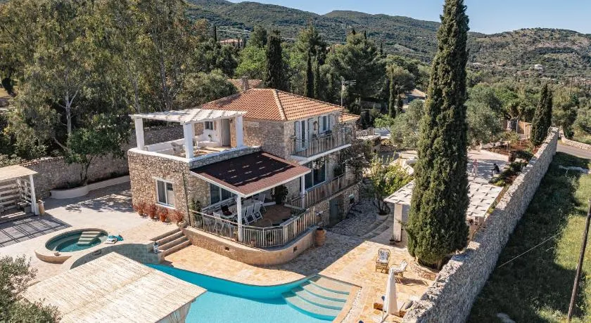 Louiza - Luxury Stone Villa - Image 1