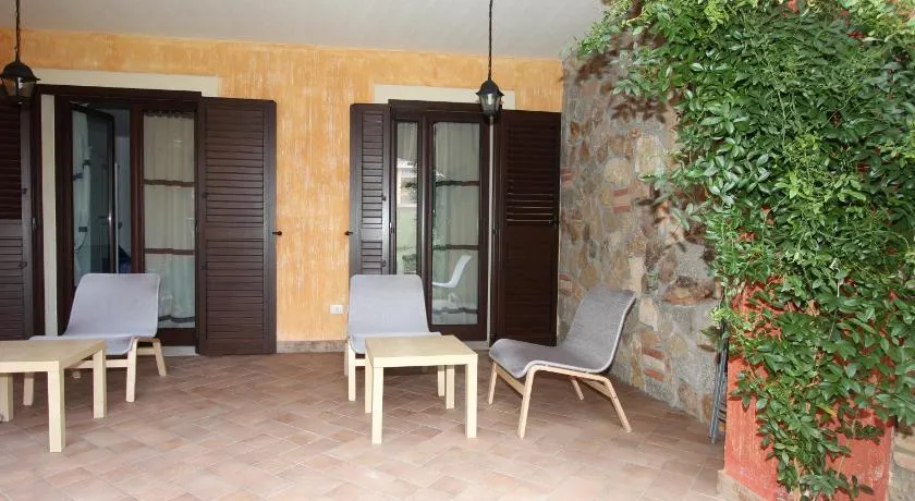 B&B Acquamarina Villasimius - Image 1