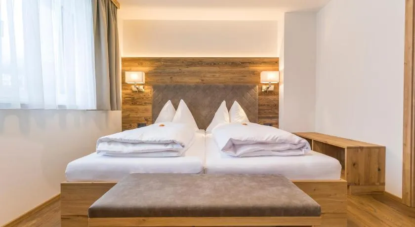 OFENTÜRL alpine living - Image 1
