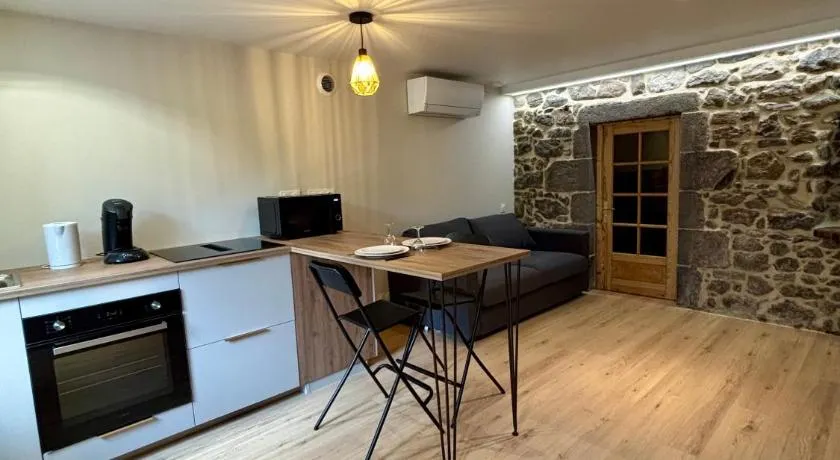 Charmant studio en Auvergne - Image 1