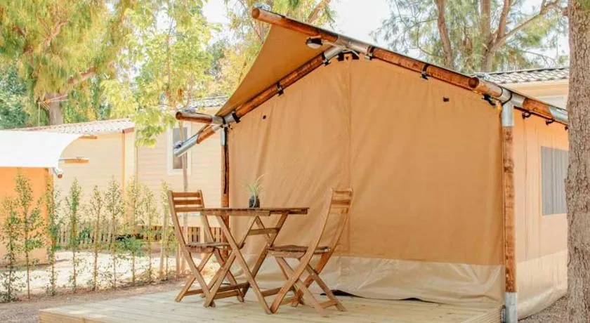 Camping Miramar Playa - cama doble - Image 1