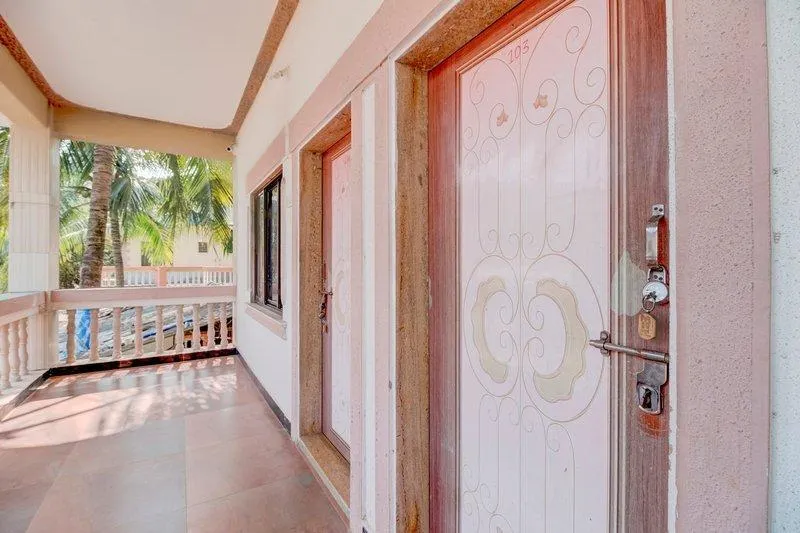 OYO 68047 Sai Prasad Tourist Home - Image 1
