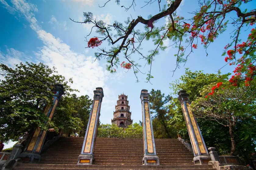Rubyhome Hotel Hue - Image 1