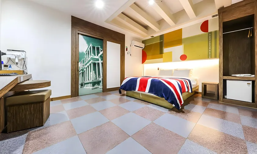 Cheongju Born Hotel - Image 1