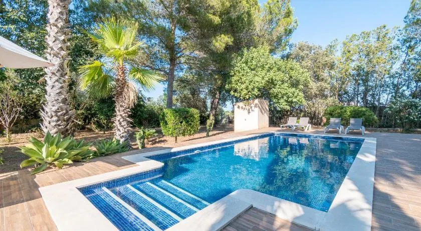 Finca Santa Eulalia - Image 1