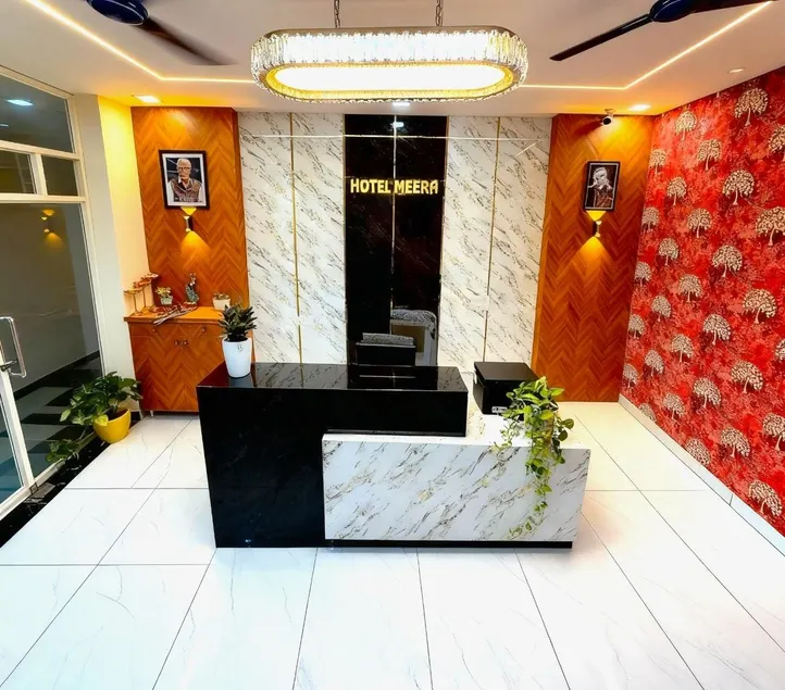 Hotel Meera - Image 1