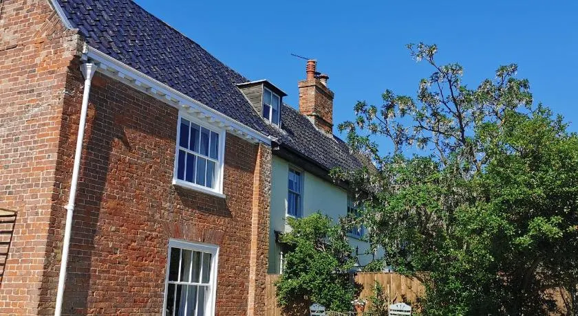 Beehive Cottage - Image 1