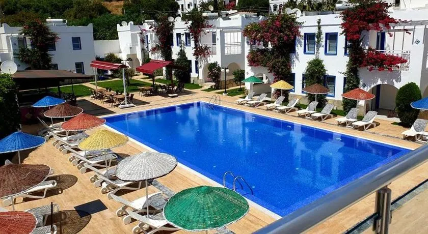 Paradise Apart Hotel - Image 1