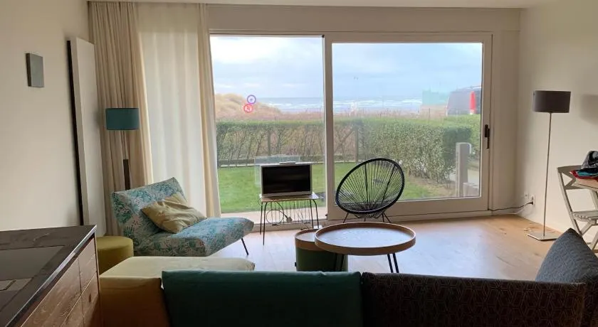 Appartement OP het strand, enfin, zo goed als... - Image 1