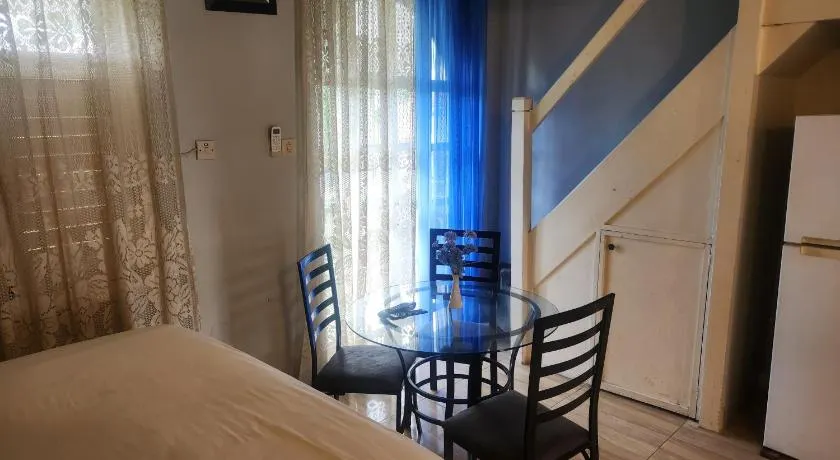 Dunn's Apartments at Sandcastles - Image 1
