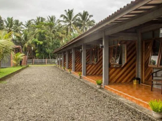 Amazon Bungalow & Cottages - Image 1