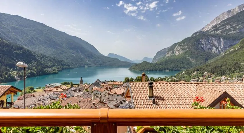 Hotel Lory - Molveno - Dolomiti - Image 1