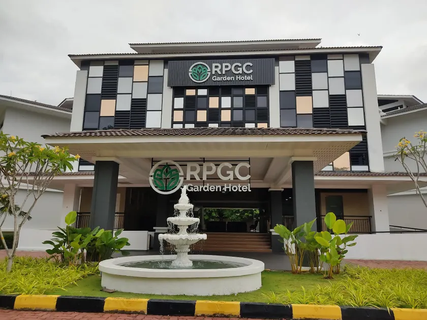 RPGC Garden Hotel - Image 1