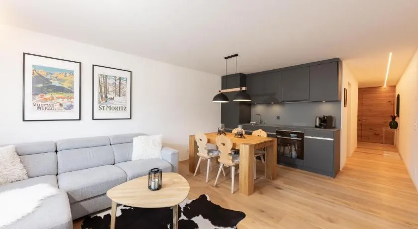 New! Cozy, central apartment with a stunning view - Image 1