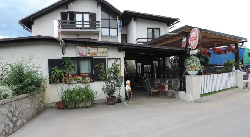 Bed and Breakfast Victoria - Image 1
