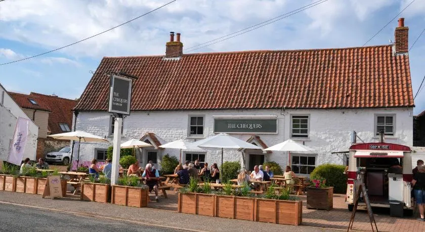The Chequers Inn, Thornham - Image 1