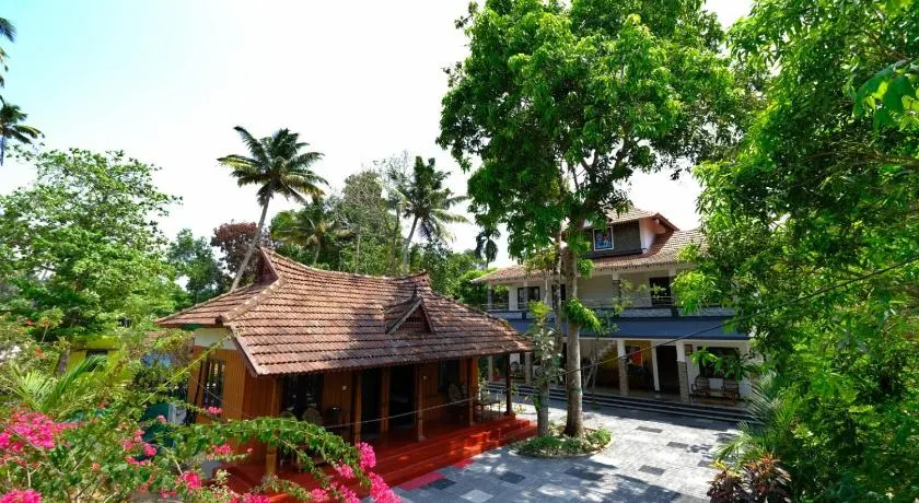 Marari Arapakal Beach Villa - Image 1