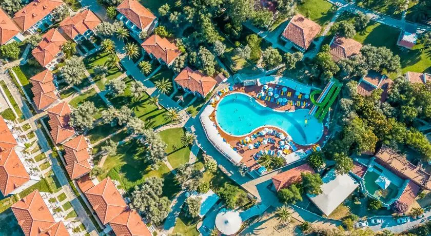 Club Resort Atlantis - Image 1