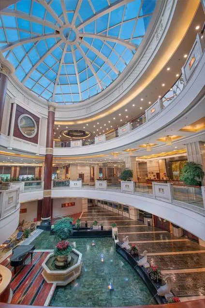 King World Hotel Chongqing - Image 1