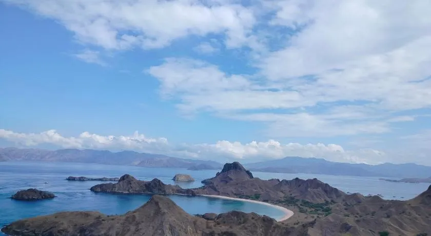 Atta Ratu Homestay komodo - Image 1