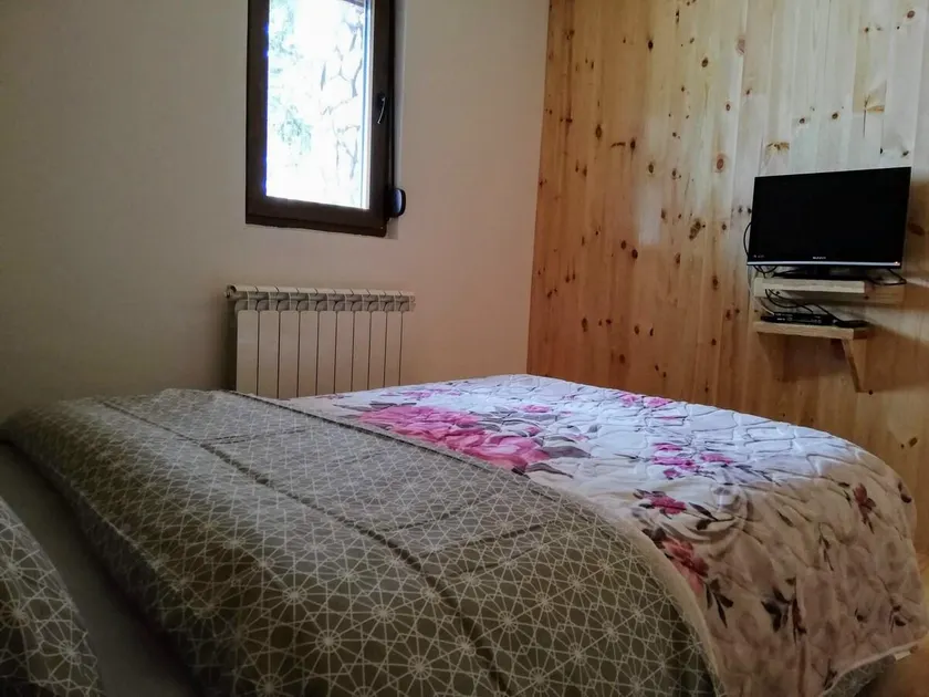 Mountain View Oasis Double Room - Image 1