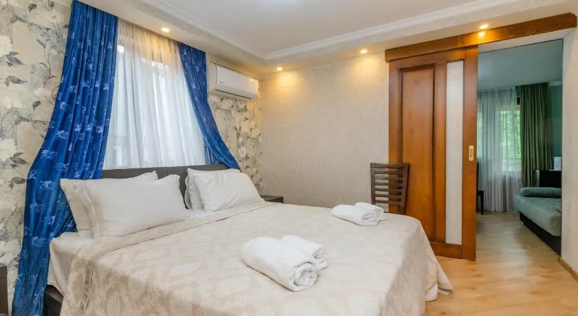 Borjomi Villa Roma - Image 1