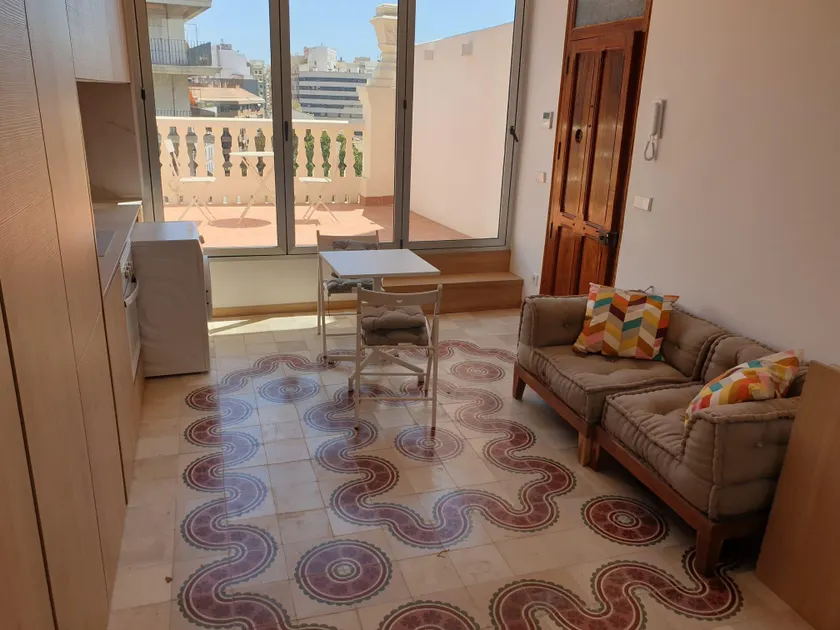 Bonito Estudio en Valencia - Image 1