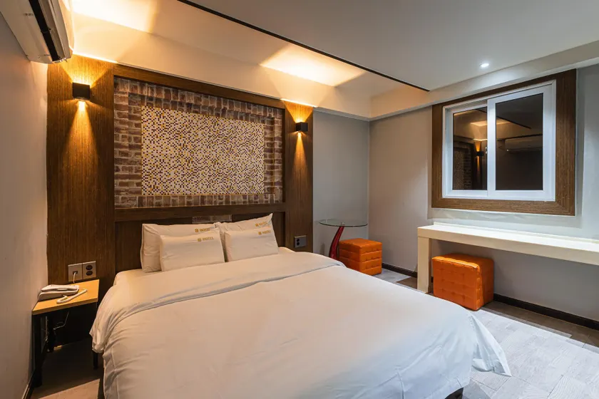 Metro DongAm Home Motel - Image 1