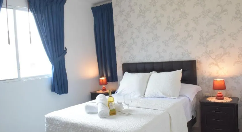 Hotel Valeritos - Image 1