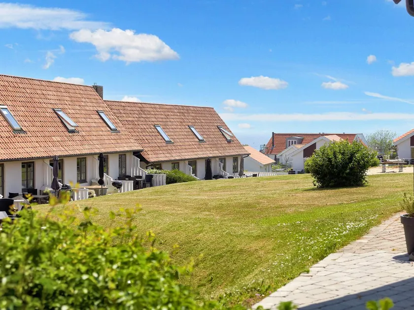 Standard apartment with small kitchen, Gudhjem - Image 1