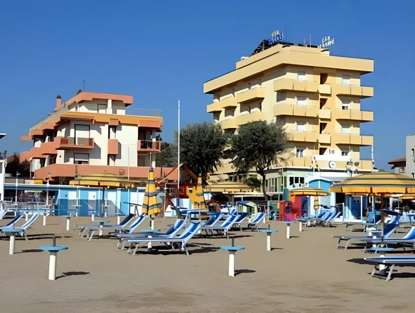 Hotel Palos - Image 1
