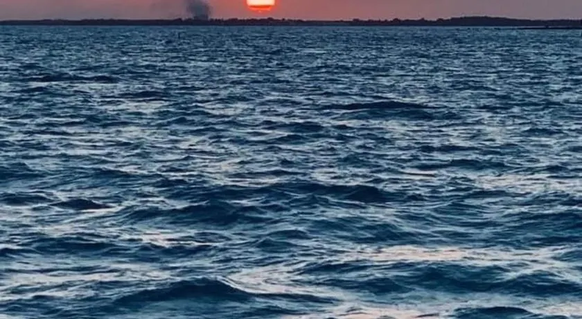 Paradise Sunrise Seaviews Getaway - Image 1