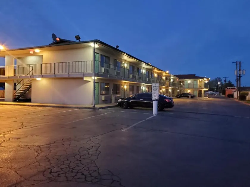 Budget Inn Yakima - Image 1