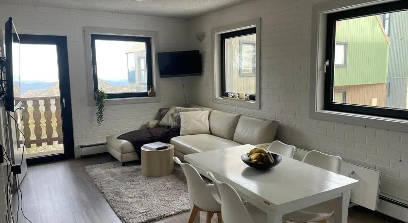 Enzian Apt 4 Lovely 2 Bedroom unit in Mount Buller - Image 1